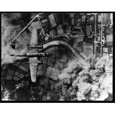 Пазл Бомбардировщик В-25 над целью,Европа 1940 размеры до 60×90см, 1536эл.