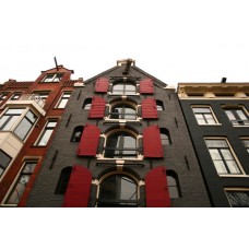 Пазл Здание со ставнями.Амстердам. размеры до 60×90см, 1536эл.