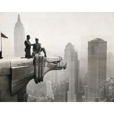 Пазл Перекур сверху горгульи, Крайслер Билдинг, 1940 размеры до 60×90см, 1536эл.