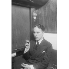 Пазл Чарли Чаплин с сигаретой. размеры до 60×90см, 1536эл.